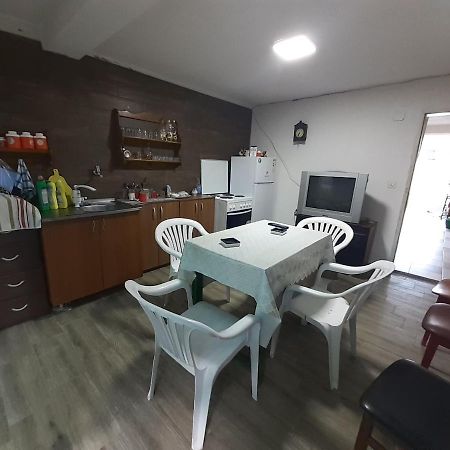 Guest House Zarnovel Palace أوهغيد المظهر الخارجي الصورة