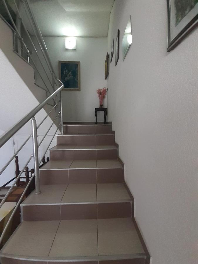 Guest House Zarnovel Palace أوهغيد المظهر الخارجي الصورة