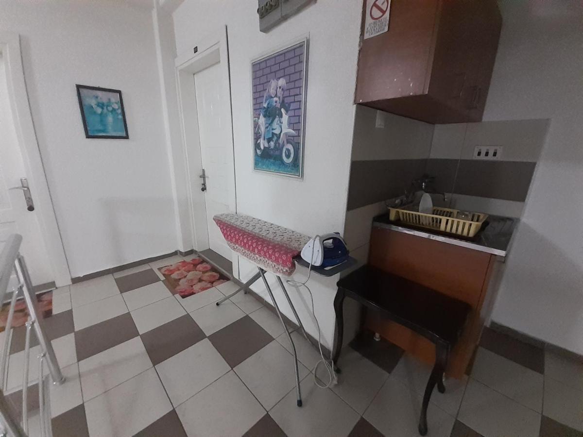Guest House Zarnovel Palace أوهغيد المظهر الخارجي الصورة
