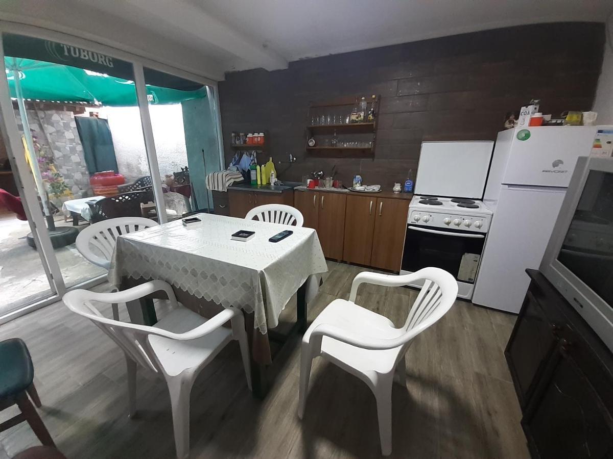 Guest House Zarnovel Palace أوهغيد المظهر الخارجي الصورة