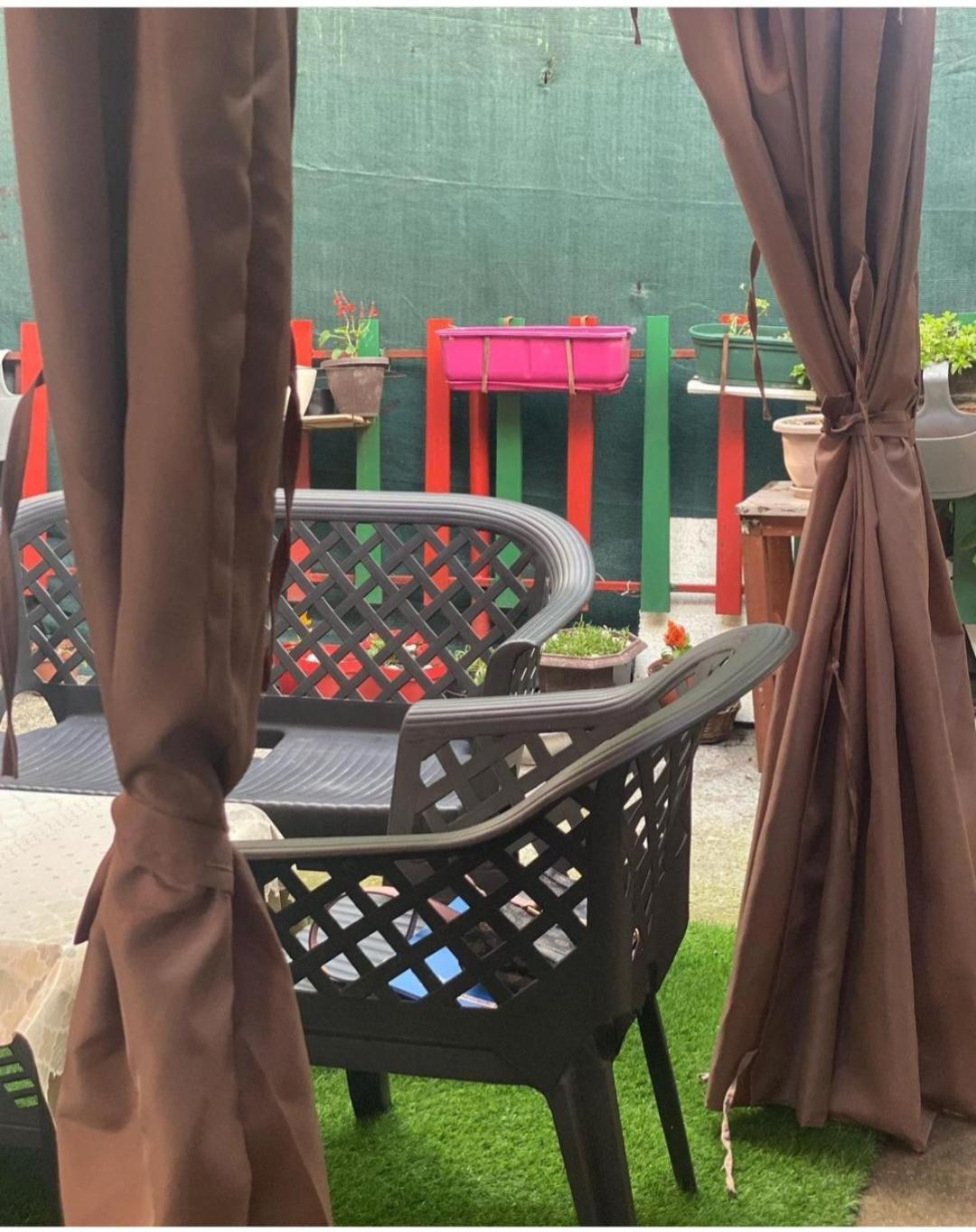 Guest House Zarnovel Palace أوهغيد المظهر الخارجي الصورة