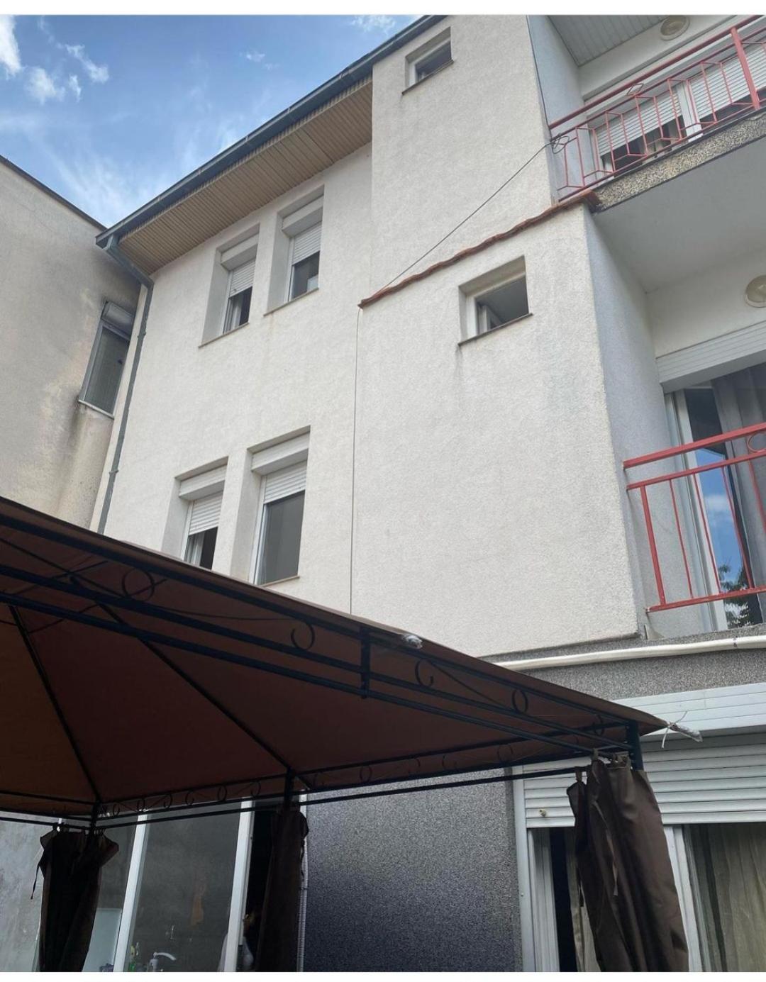 Guest House Zarnovel Palace أوهغيد المظهر الخارجي الصورة