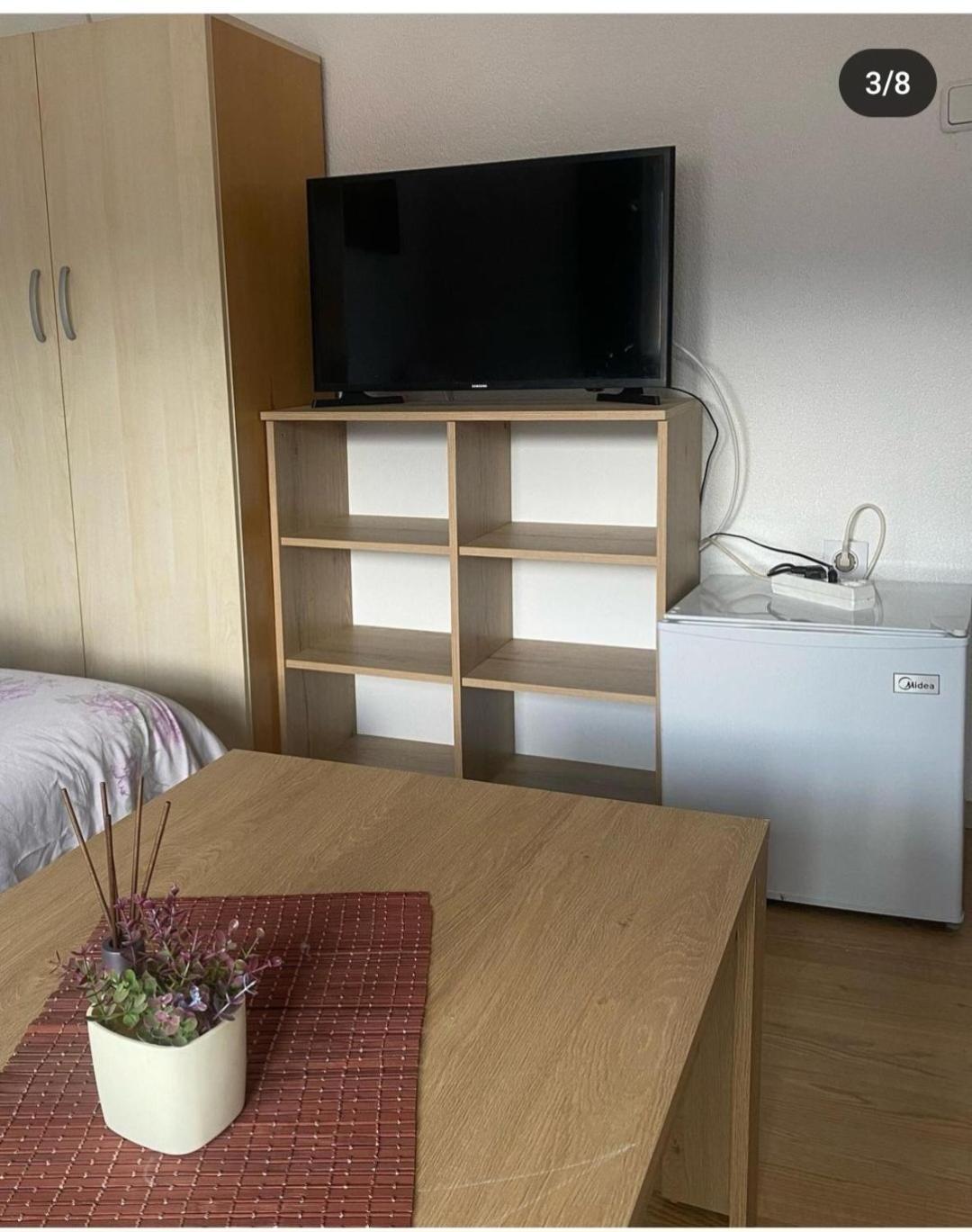 Guest House Zarnovel Palace أوهغيد المظهر الخارجي الصورة