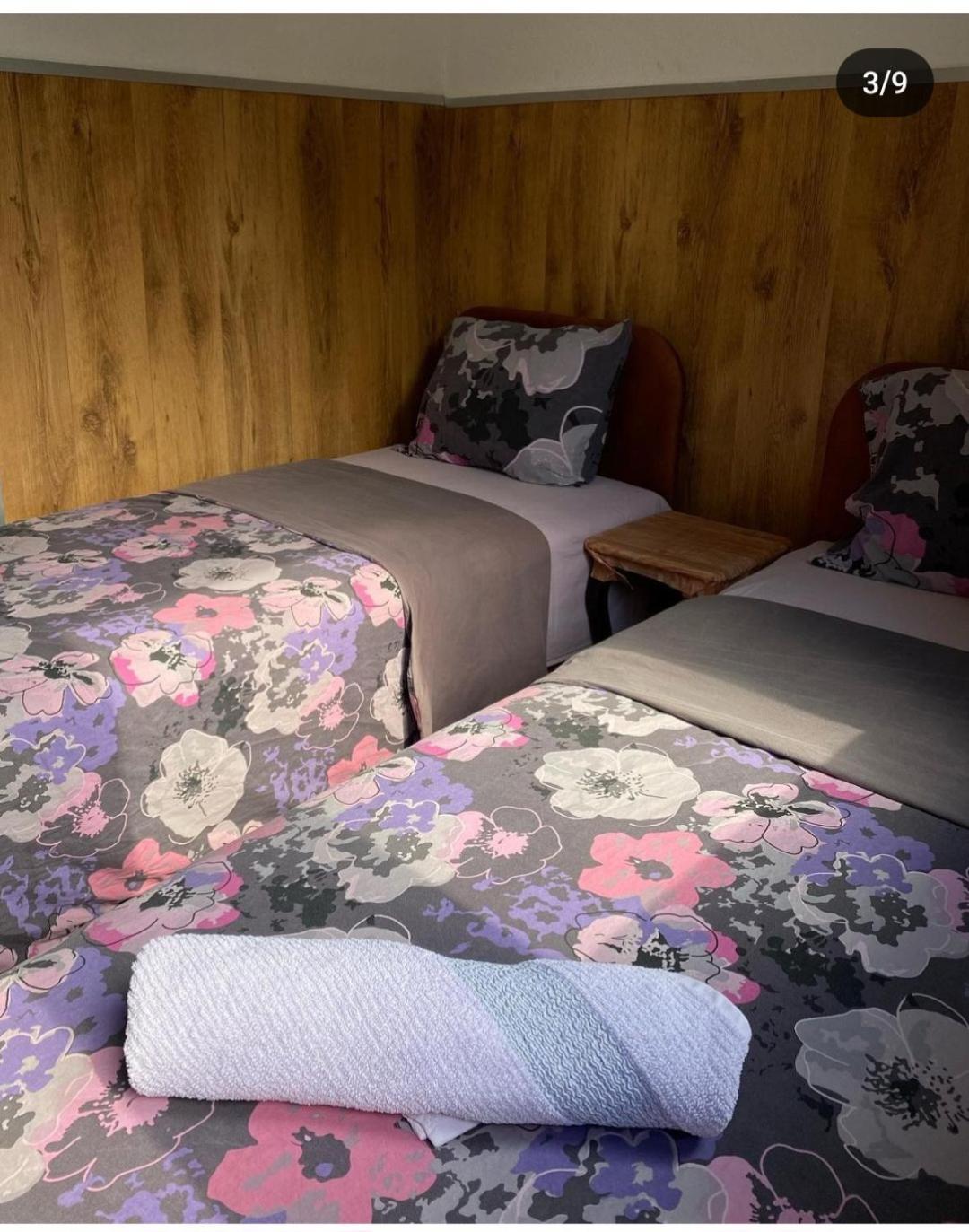 Guest House Zarnovel Palace أوهغيد المظهر الخارجي الصورة