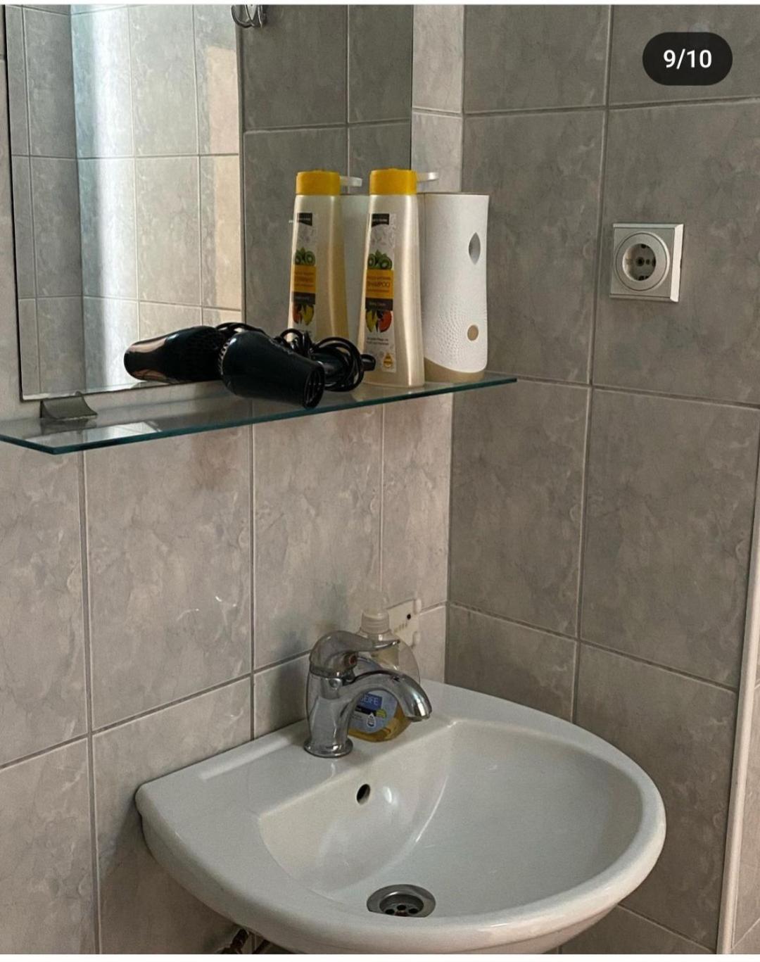 Guest House Zarnovel Palace أوهغيد المظهر الخارجي الصورة