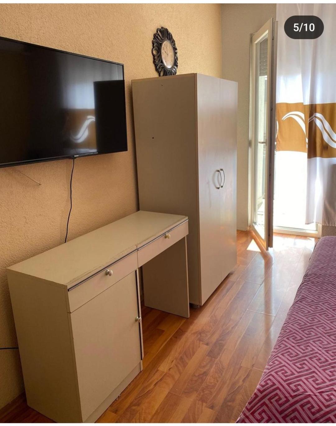 Guest House Zarnovel Palace أوهغيد المظهر الخارجي الصورة