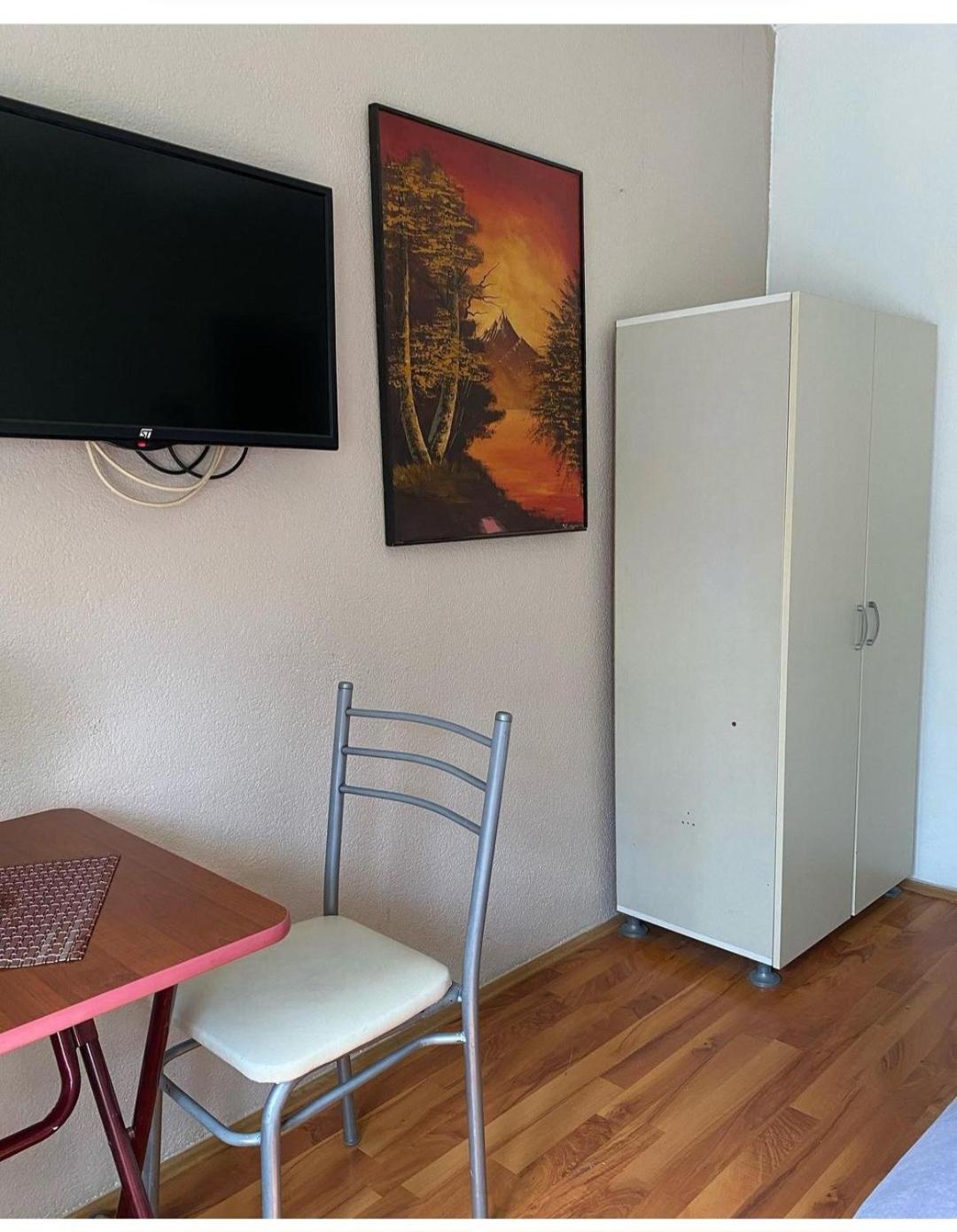 Guest House Zarnovel Palace أوهغيد المظهر الخارجي الصورة